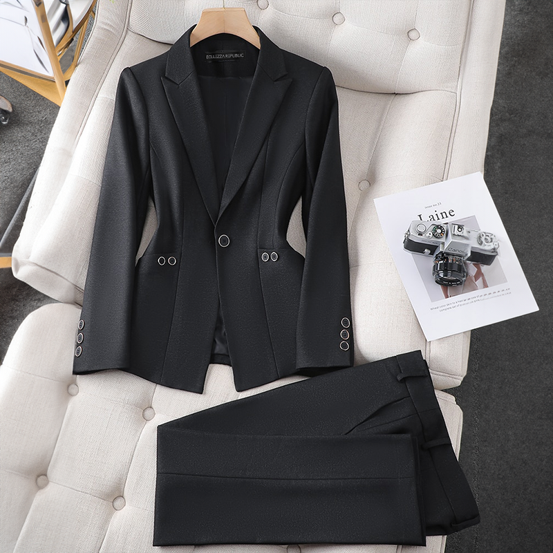 ElegantSuite Chic Blazer Set